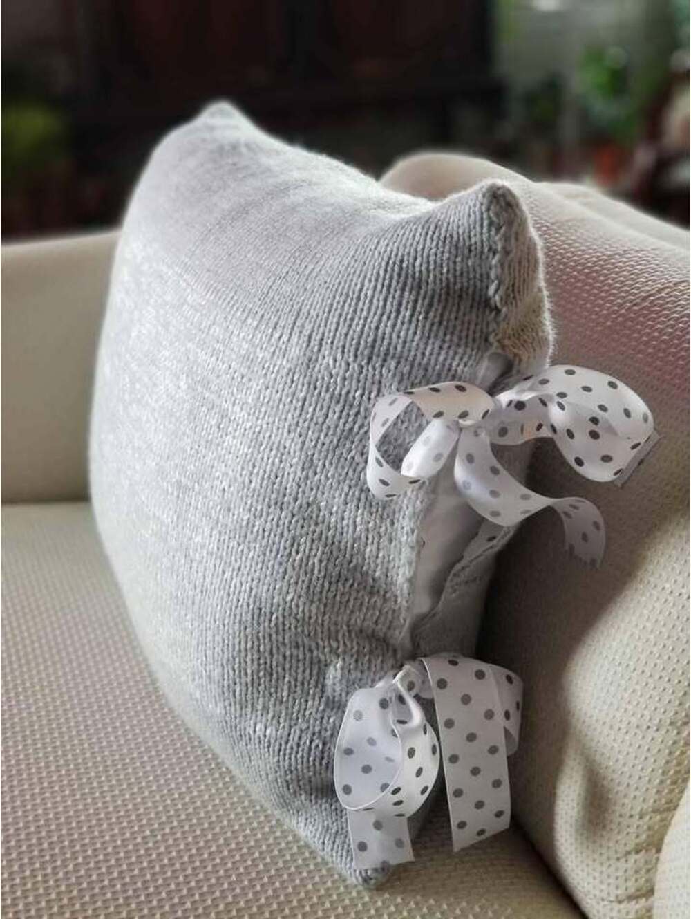 New Knitted Pillow 24" X 18"
Light grey color.